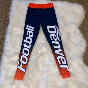 Denver Broncos NFL xlusion leggings Sz Small